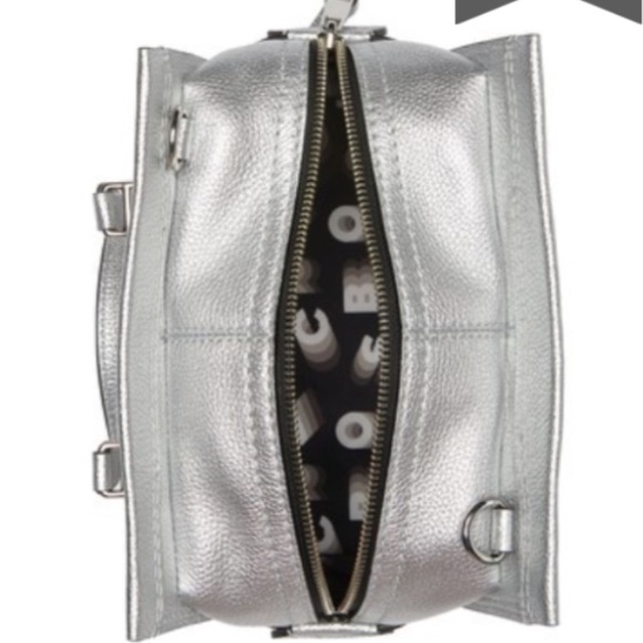 🆕MARC JACOBS Silver Leather Crossbody Satchel🆕 - Picture 5 of 12